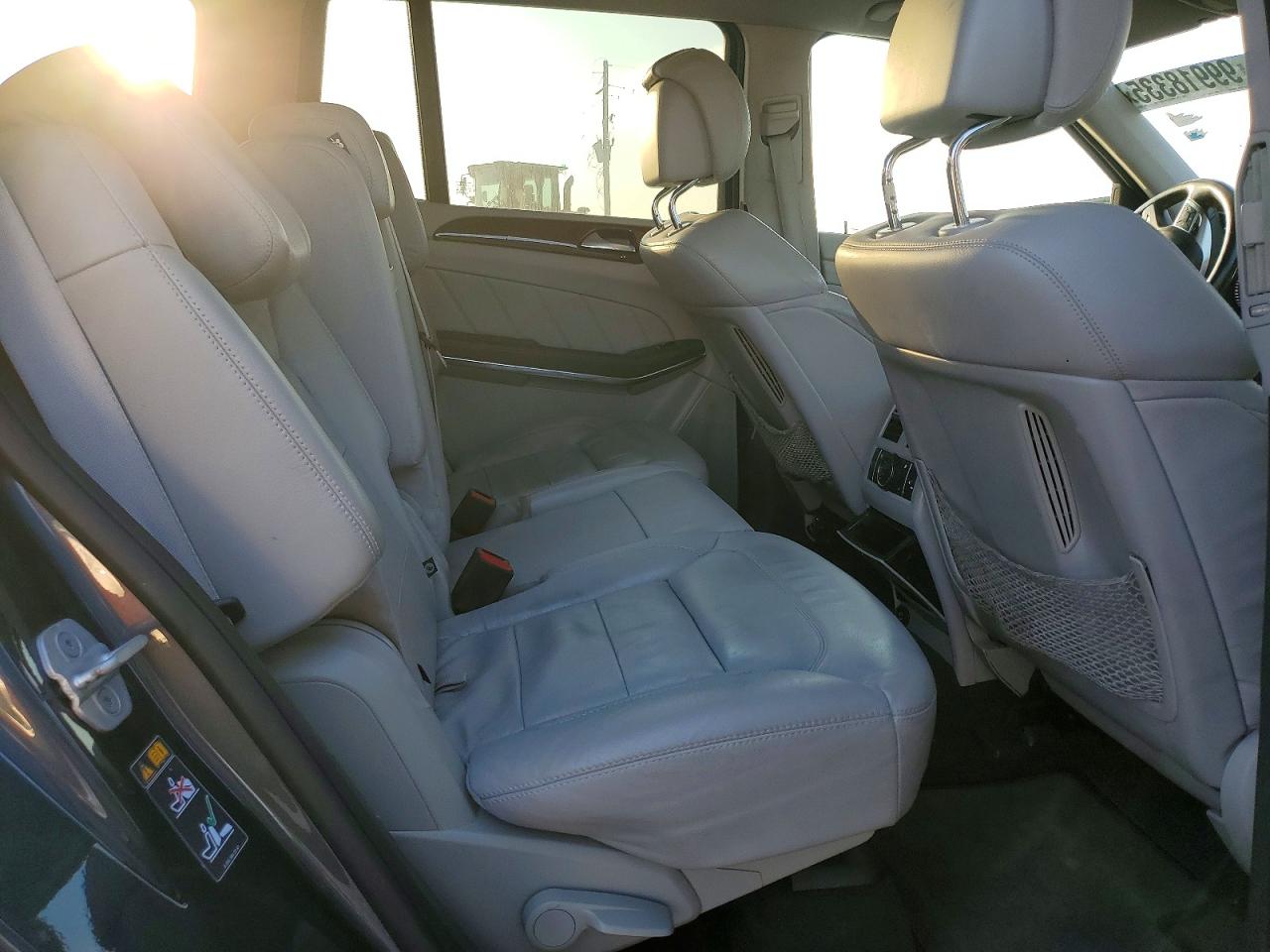 2014 MERCEDES-BENZ GL 550 4MATIC photo 10