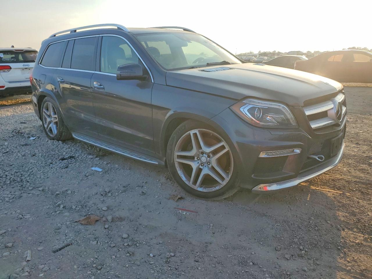 2014 MERCEDES-BENZ GL 550 4MATIC photo 4
