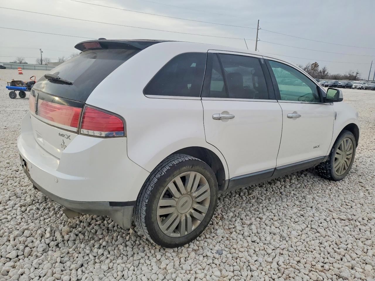 2009 LINCOLN MKX photo 3