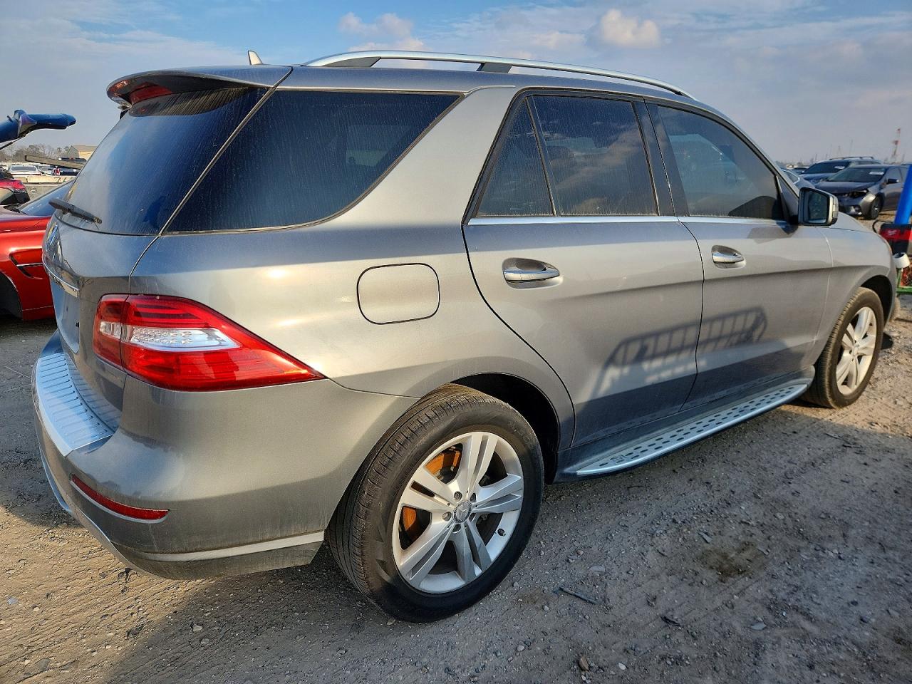 2015 MERCEDES-BENZ ML 350 photo 3