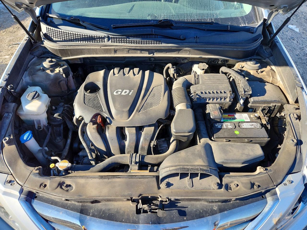 2012 HYUNDAI SONATA SE photo 11