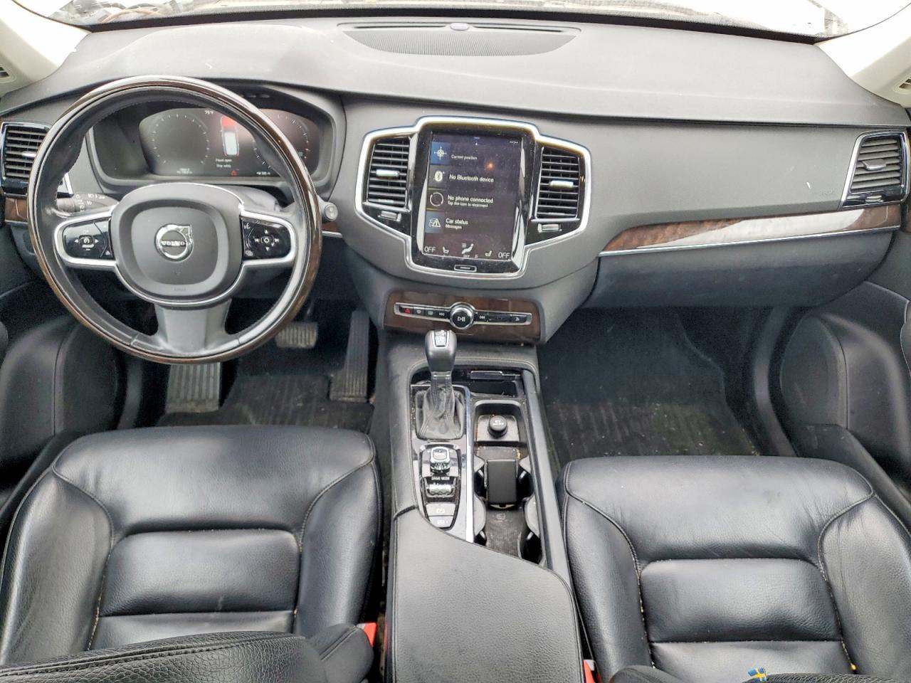 2016 VOLVO XC90 T6 photo 8