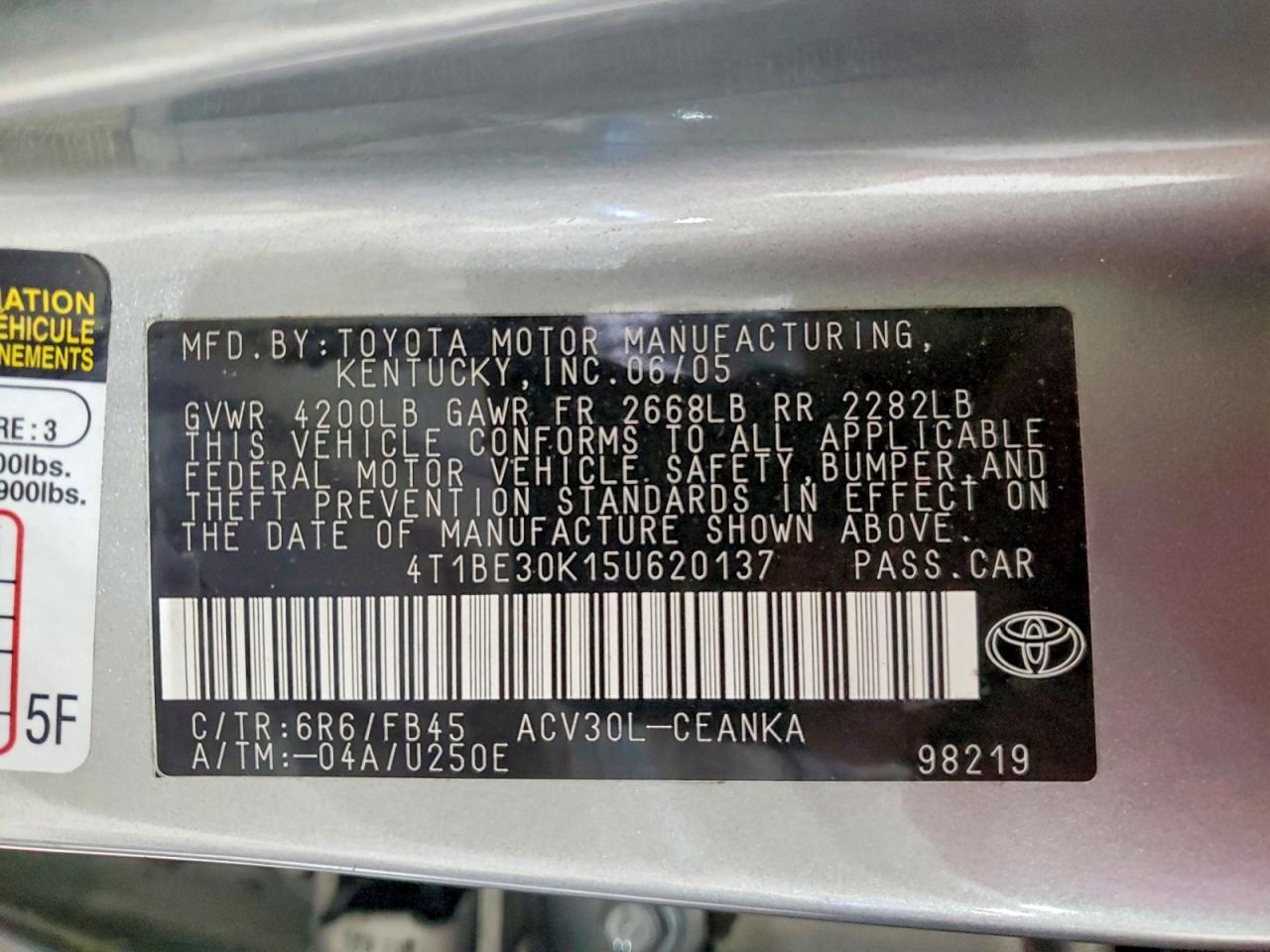 2005 TOYOTA CAMRY LE photo 12