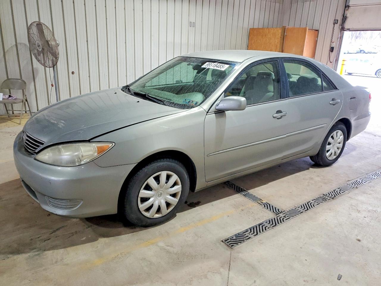 2005 TOYOTA CAMRY