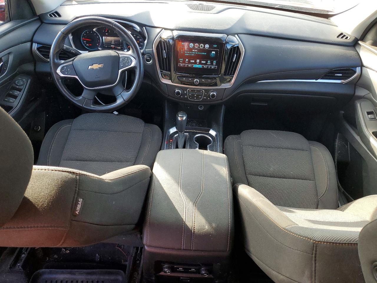 2019 CHEVROLET TRAVERSE LT photo 8