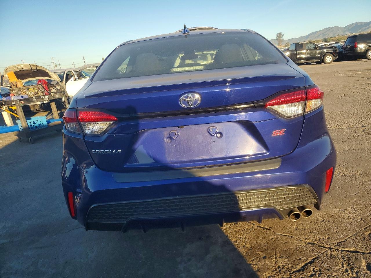 2022 TOYOTA COROLLA SE photo 6