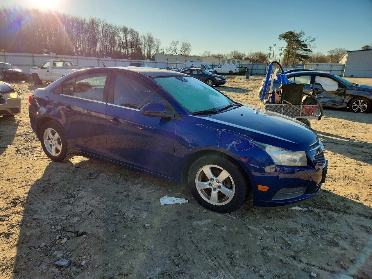 2013 CHEVROLET CRUZE LT photo 4
