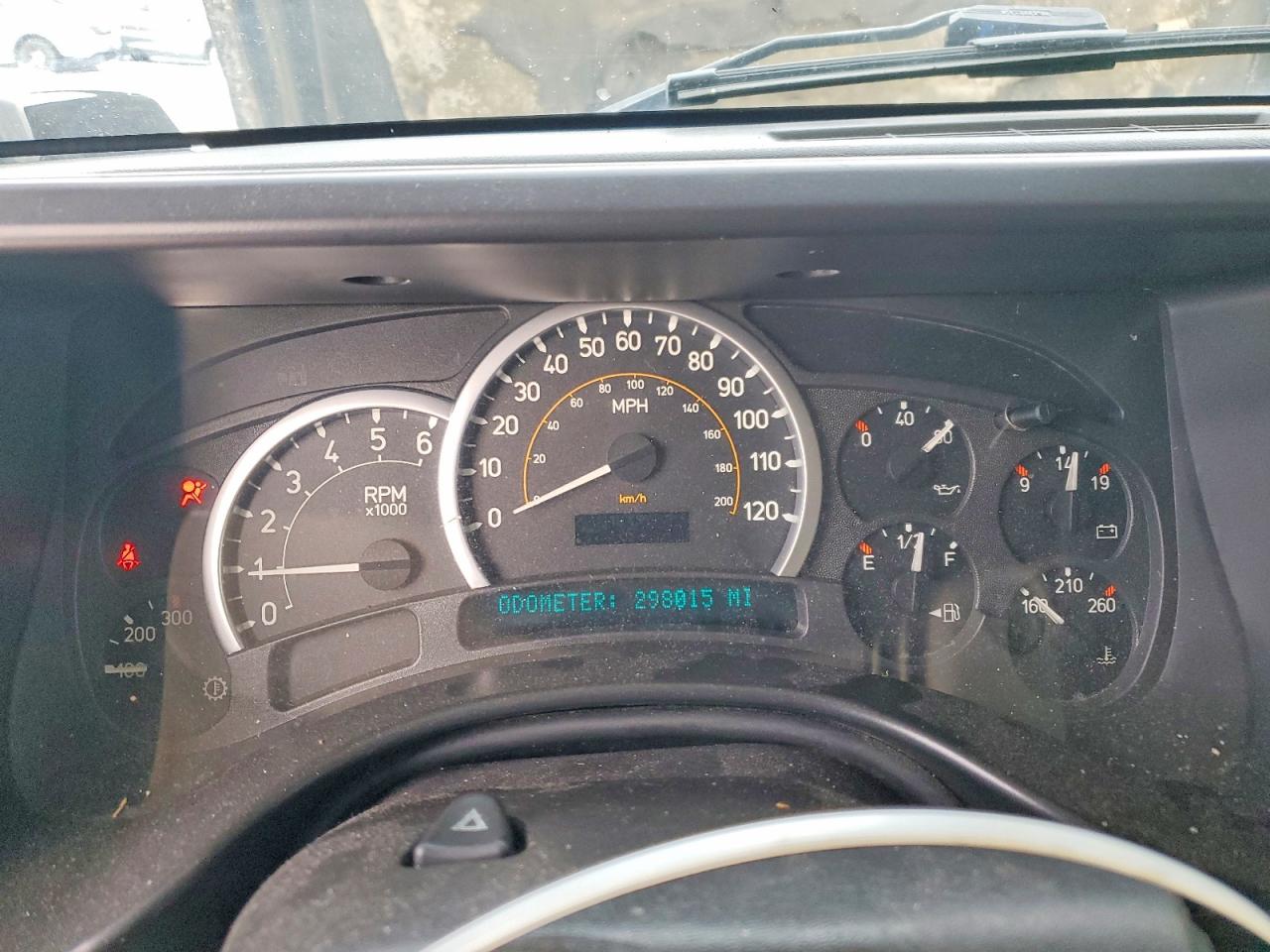 2005 HUMMER H2 photo 9