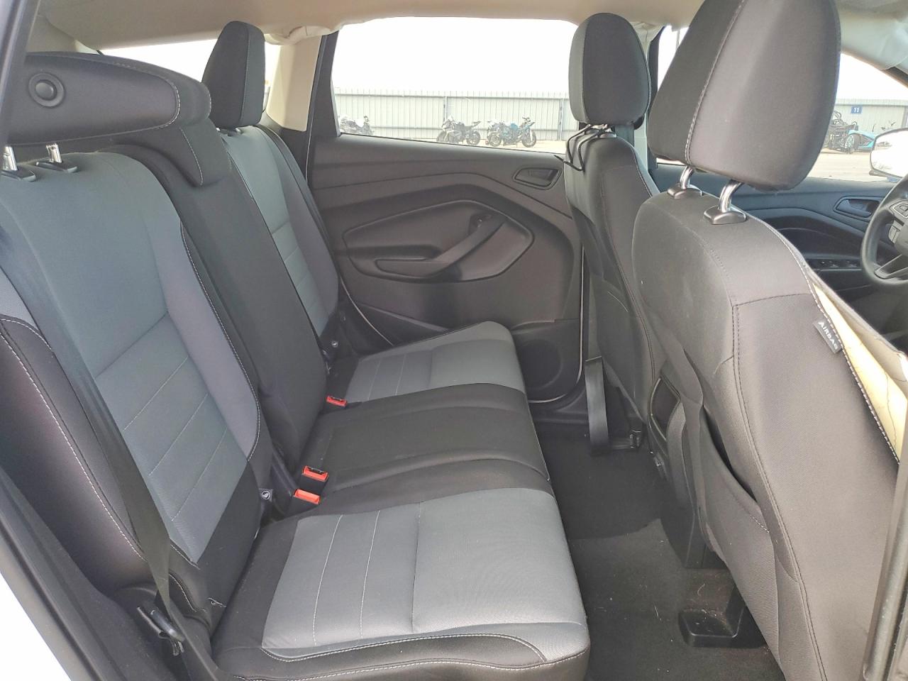 2017 FORD ESCAPE S photo 11
