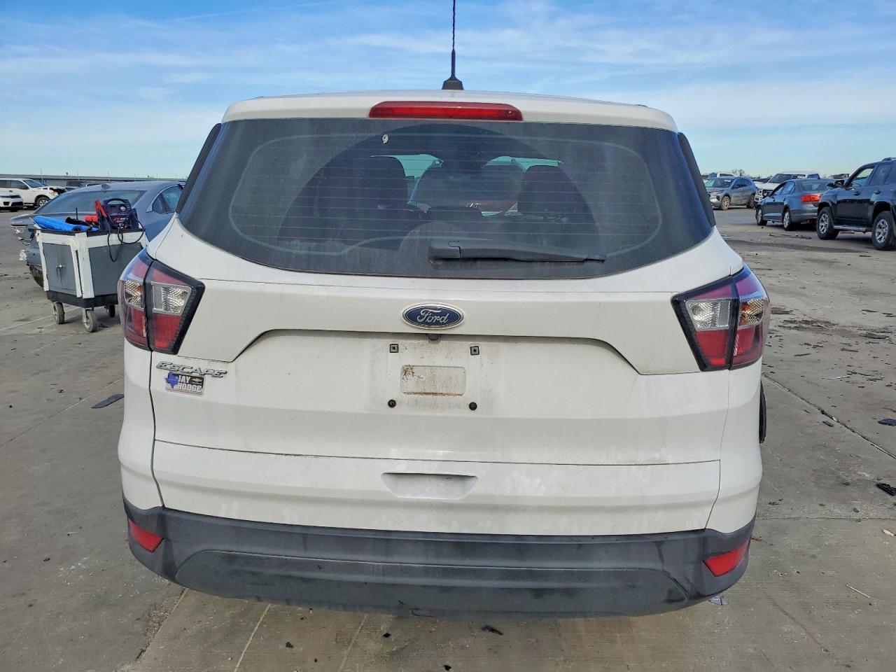 2017 FORD ESCAPE S photo 6