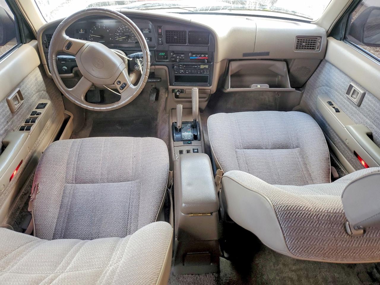1994 TOYOTA 4RUNNER VN39 SR5 photo 8