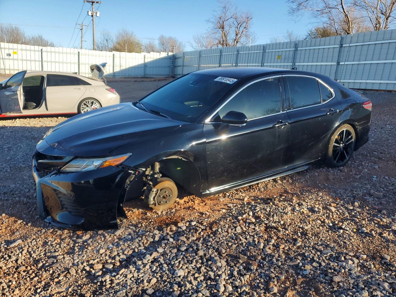 2019 TOYOTA CAMRY