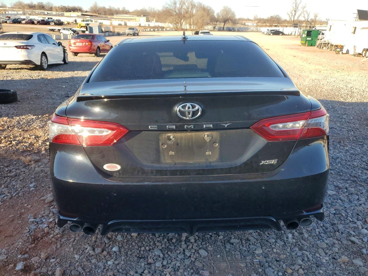 2019 TOYOTA CAMRY XSE photo 6