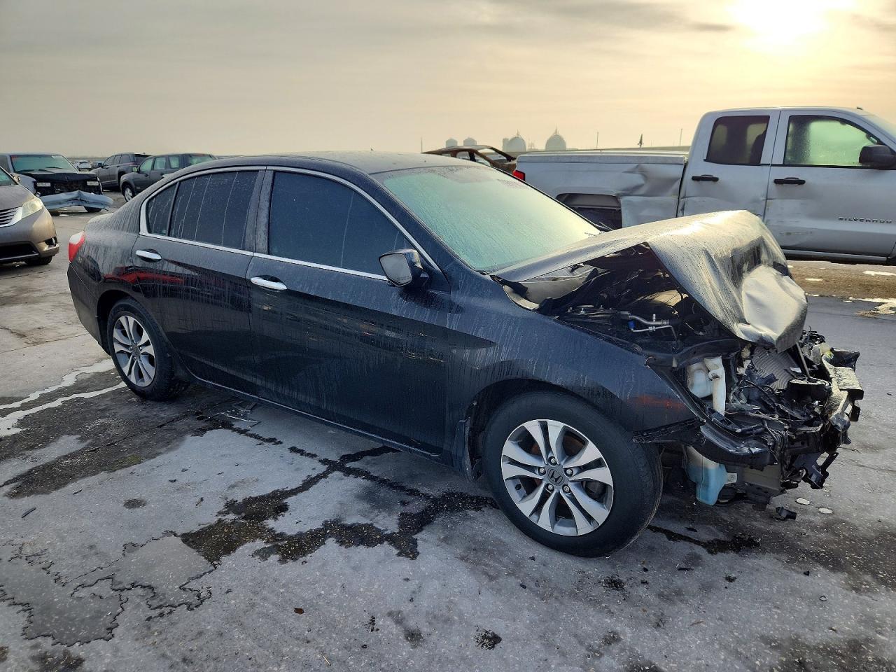2015 HONDA ACCORD LX photo 4