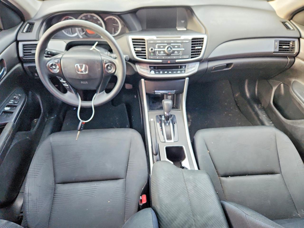 2015 HONDA ACCORD LX photo 8