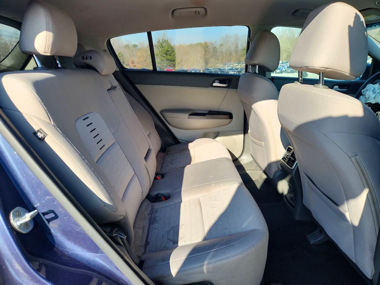 2017 KIA SPORTAGE LX photo 11