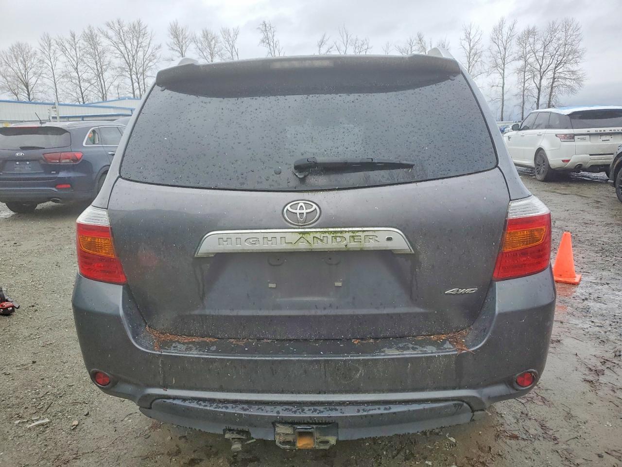 2010 TOYOTA HIGHLANDER LIMITED photo 6