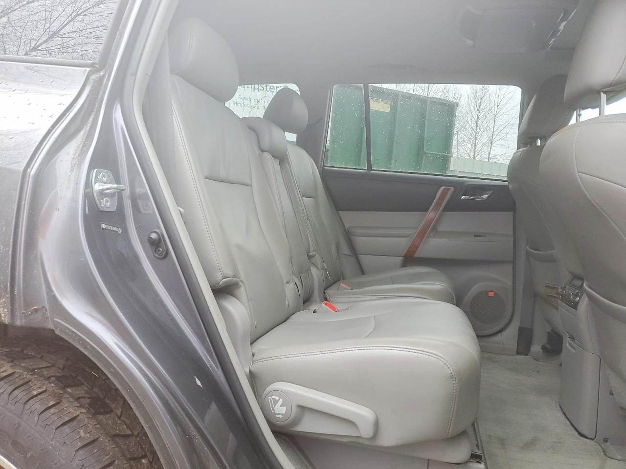 2010 TOYOTA HIGHLANDER LIMITED photo 11