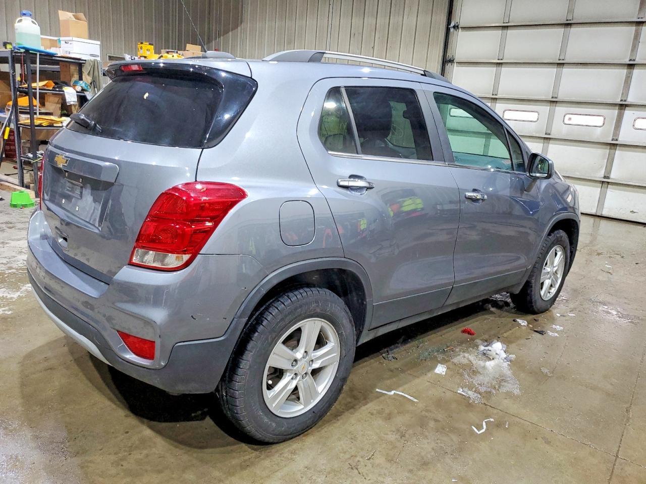 2019 CHEVROLET TRAX 1LT photo 3