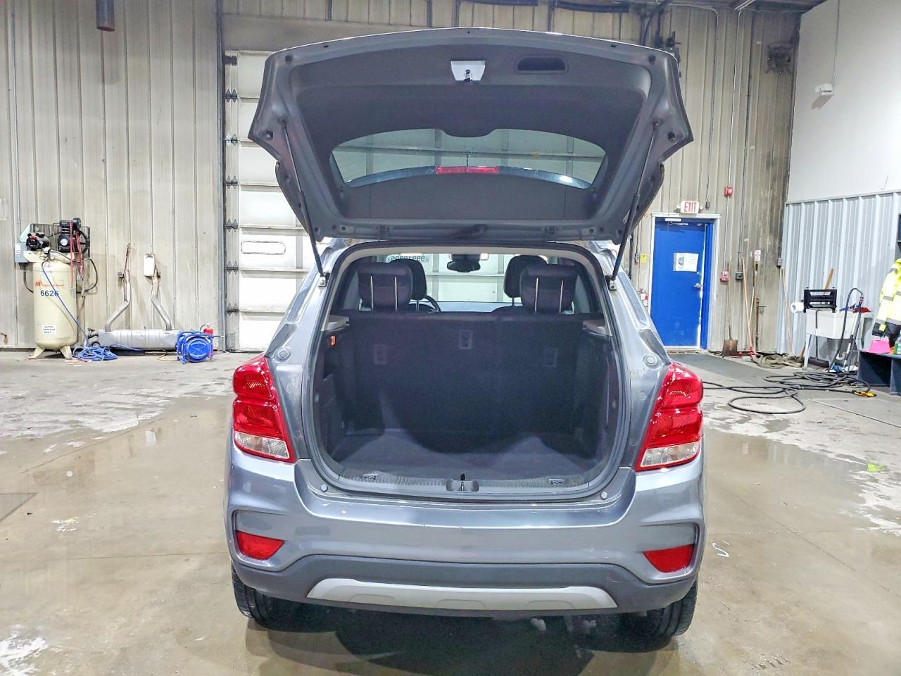 2019 CHEVROLET TRAX 1LT photo 6