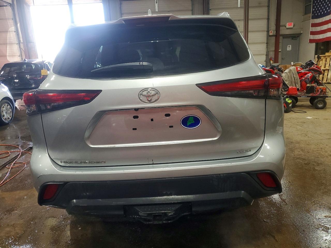 2021 TOYOTA HIGHLANDER L photo 6