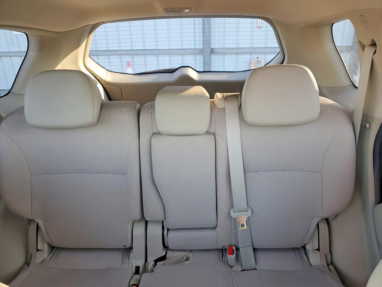2009 MITSUBISHI OUTLANDER SE photo 10