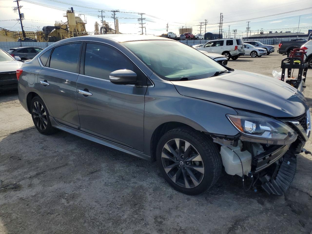 2018 NISSAN SENTRA S photo 4