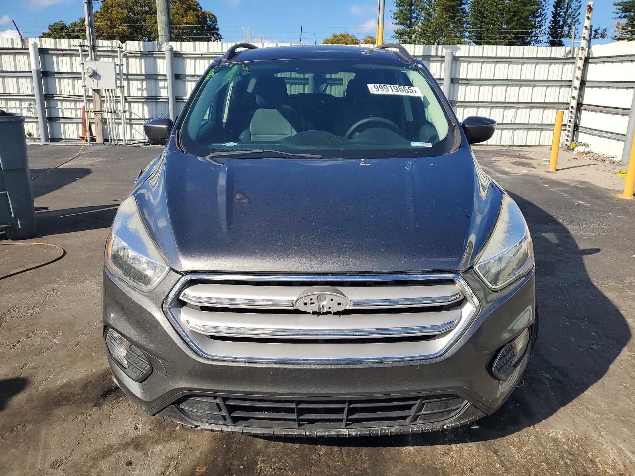 2018 FORD ESCAPE SE photo 5