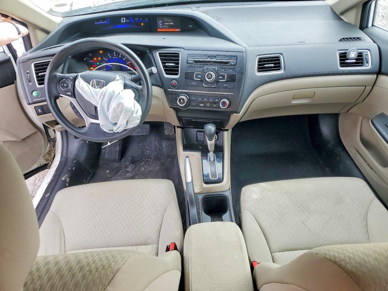 2015 HONDA CIVIC LX photo 8