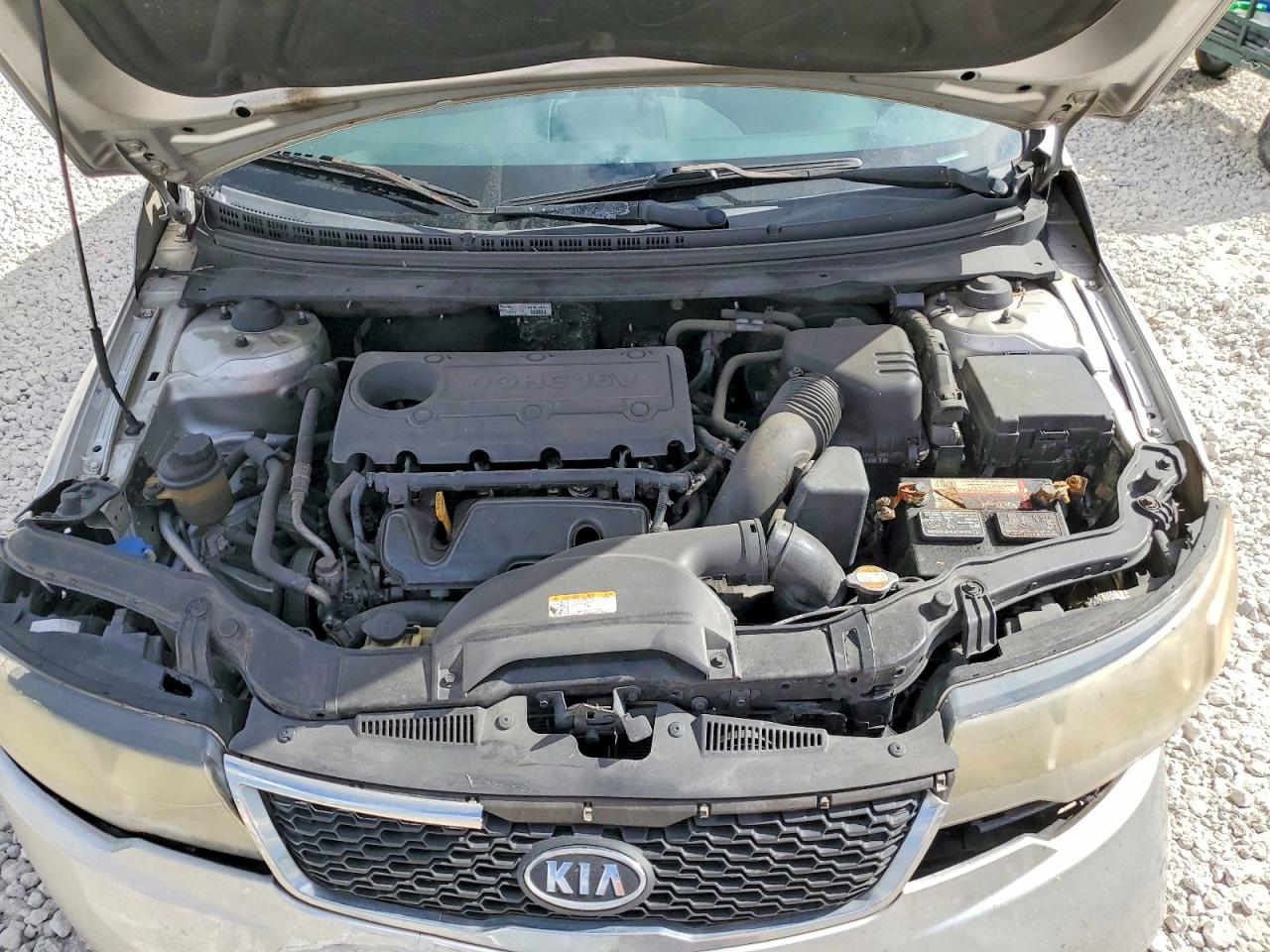 2012 KIA FORTE LX photo 11