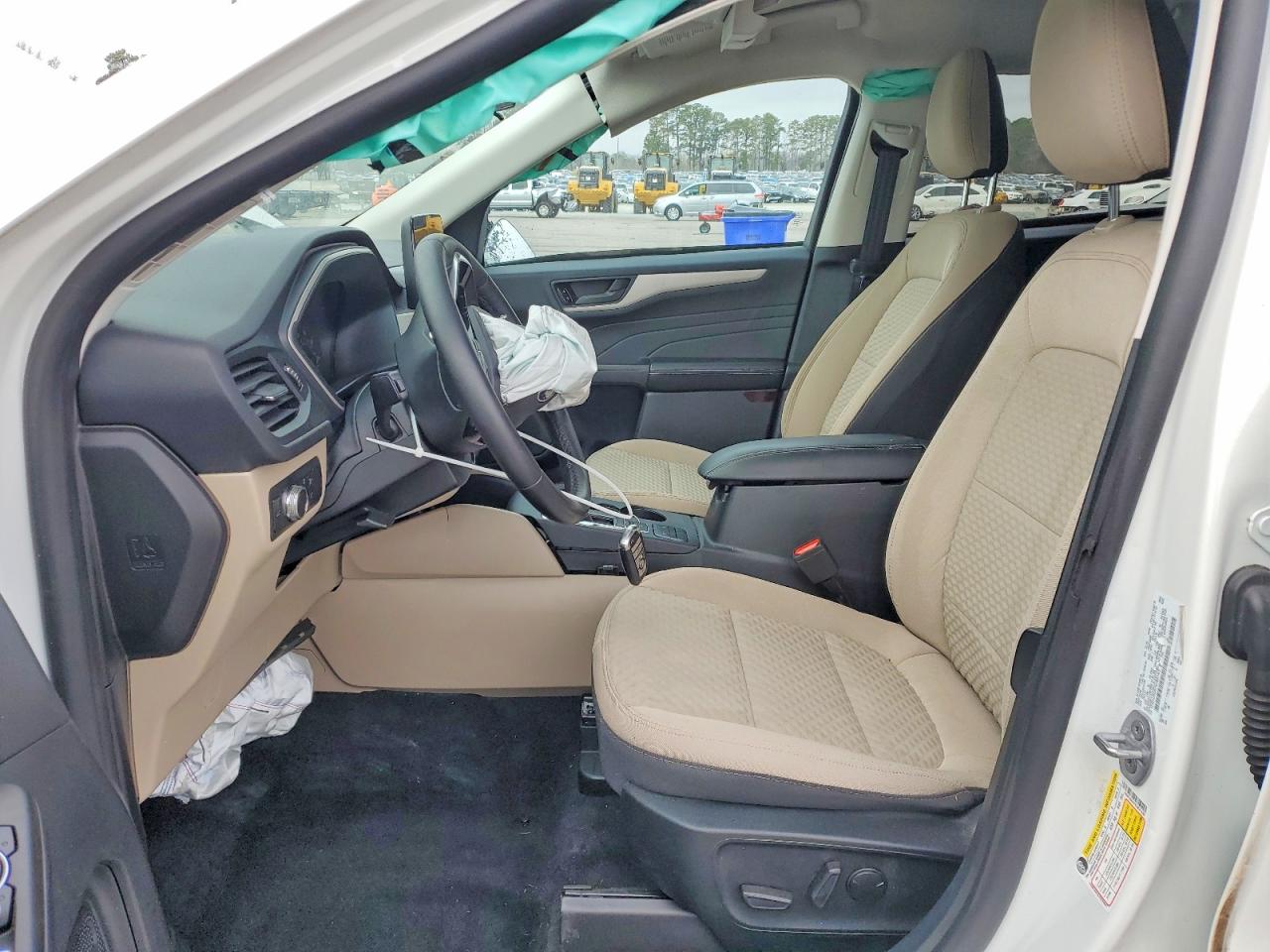 2022 FORD ESCAPE SE photo 7