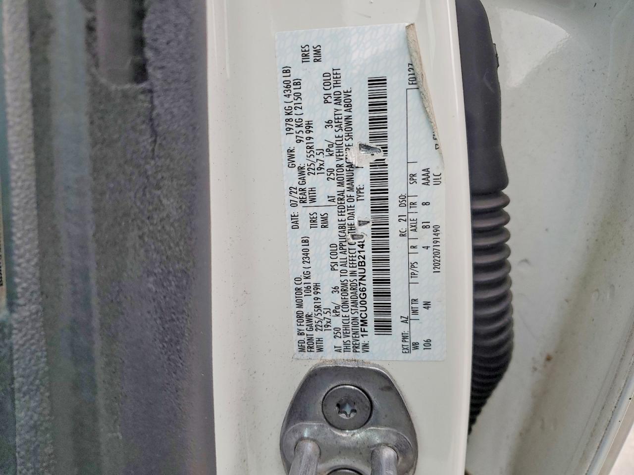 2022 FORD ESCAPE SE photo 13
