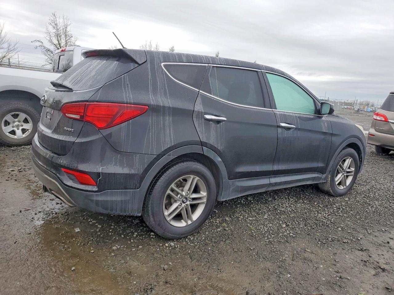 2018 HYUNDAI SANTA FE SPORT photo 3