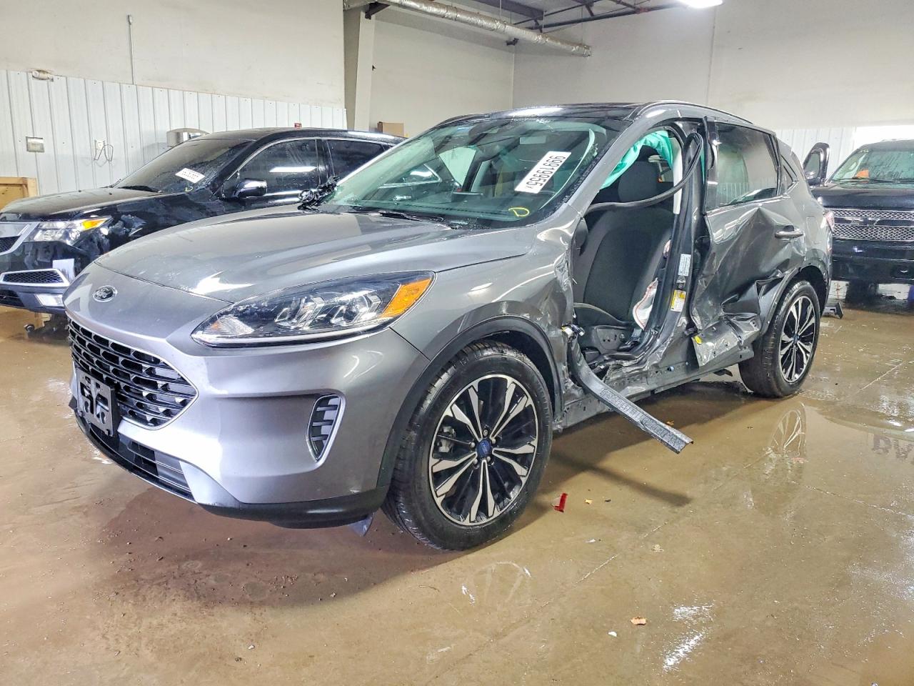 2022 FORD ESCAPE