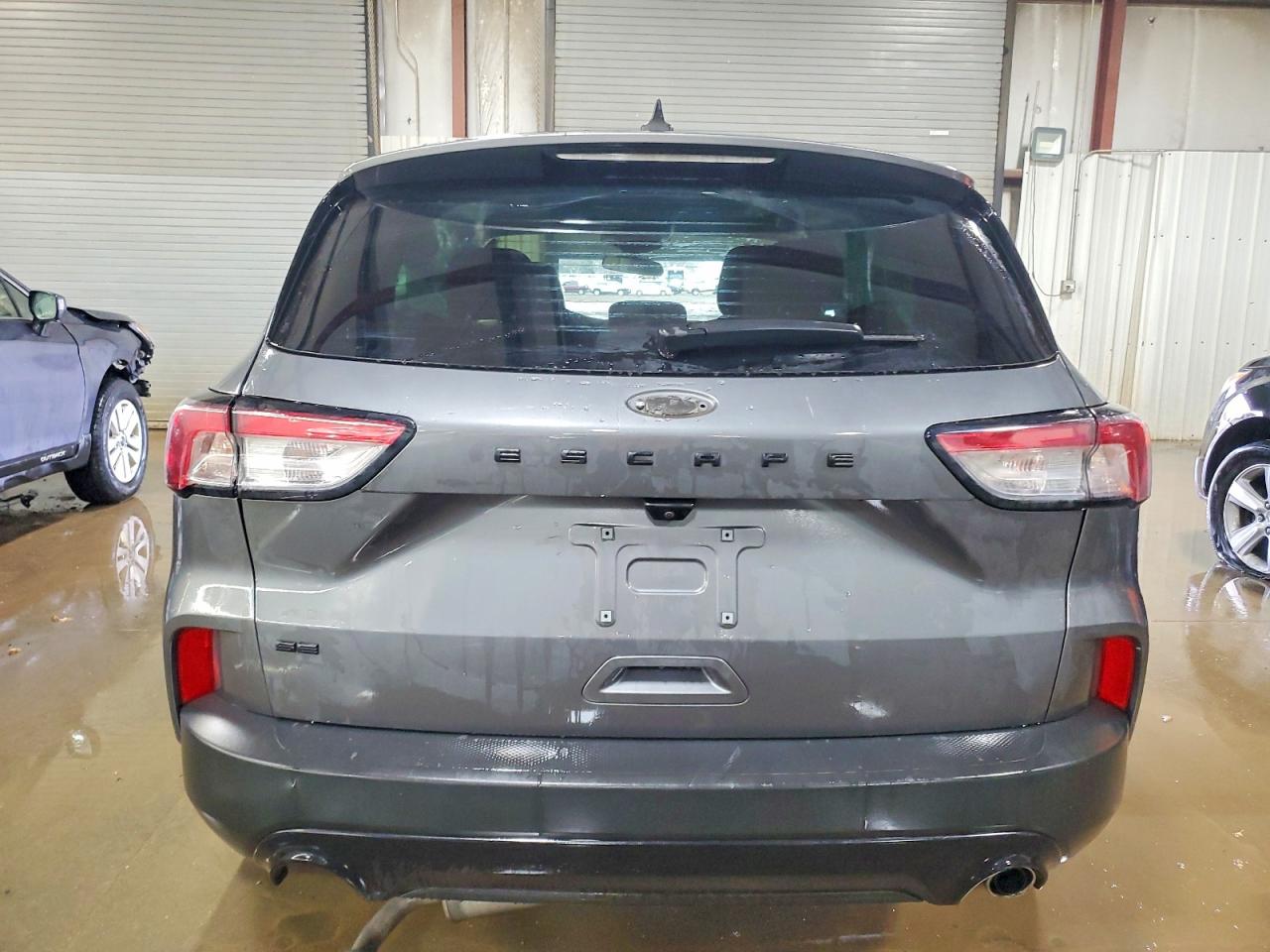 2022 FORD ESCAPE SE photo 6