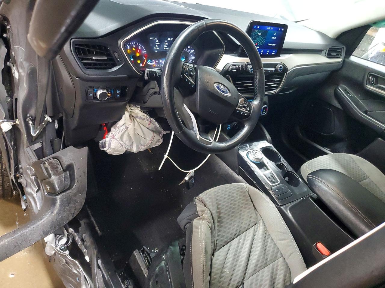 2022 FORD ESCAPE SE photo 8
