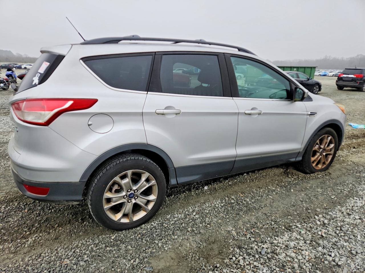 2014 FORD ESCAPE SE photo 3