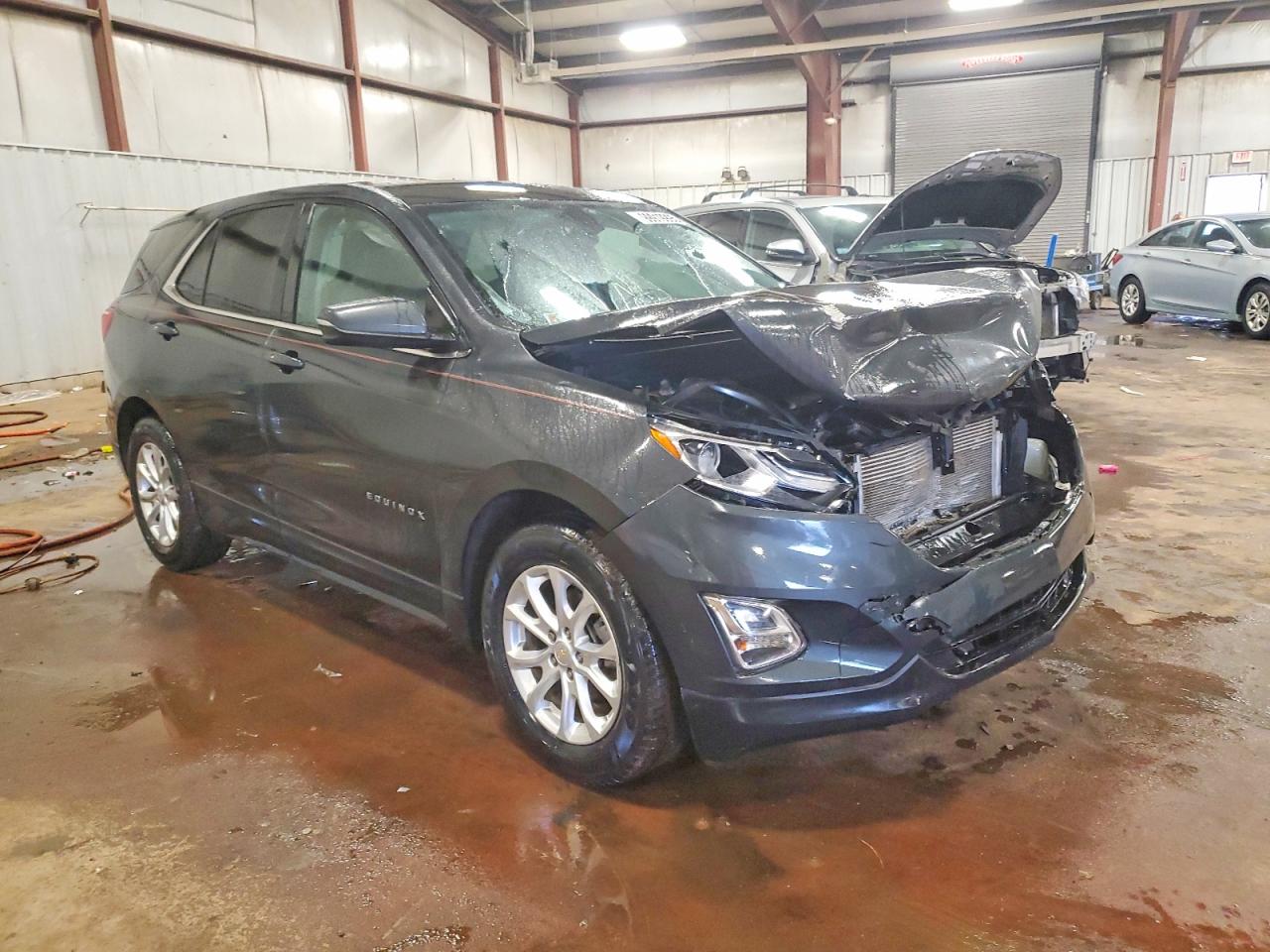 2019 CHEVROLET EQUINOX LT photo 4