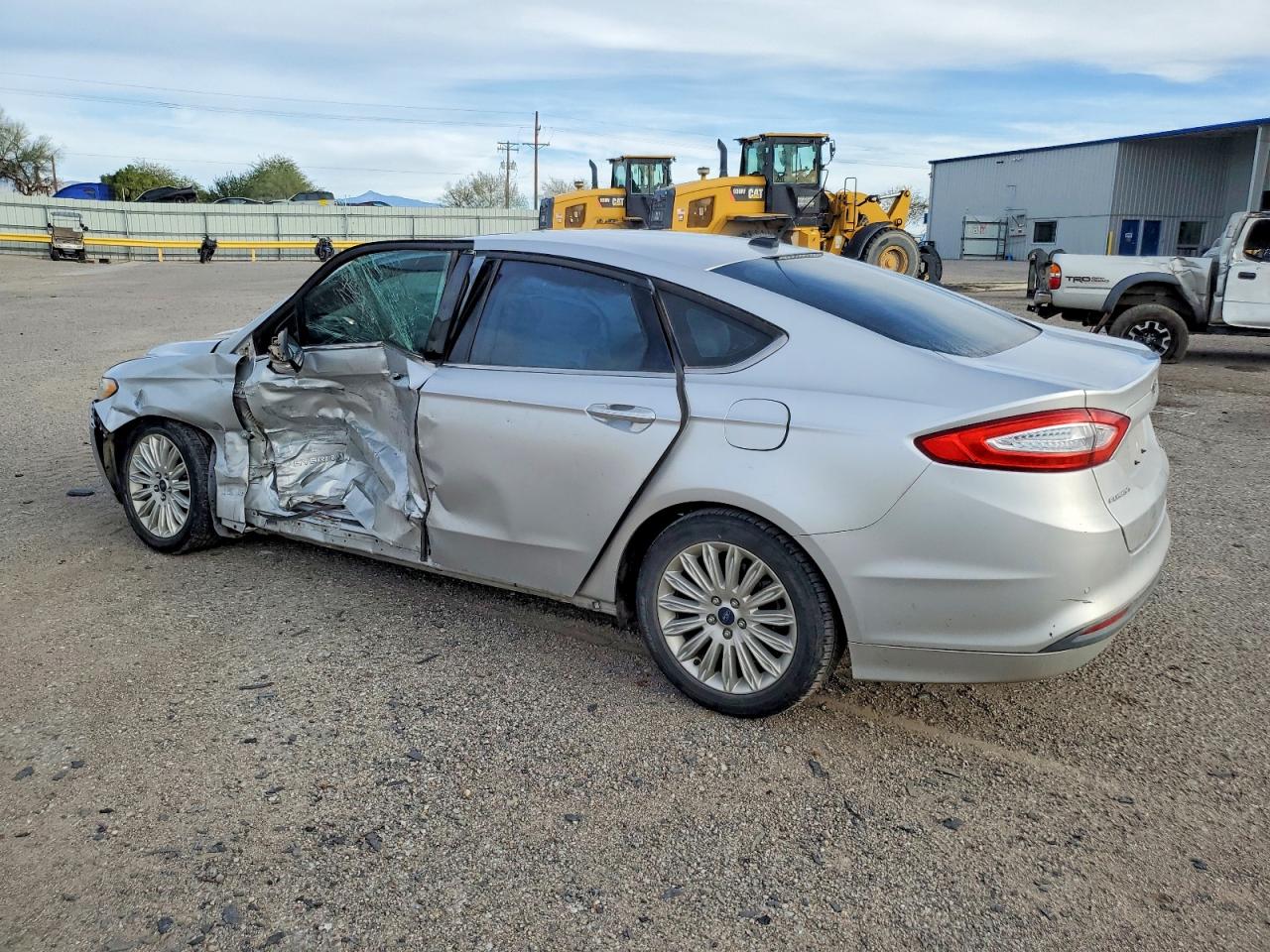 2016 FORD FUSION SE HYBRID photo 2