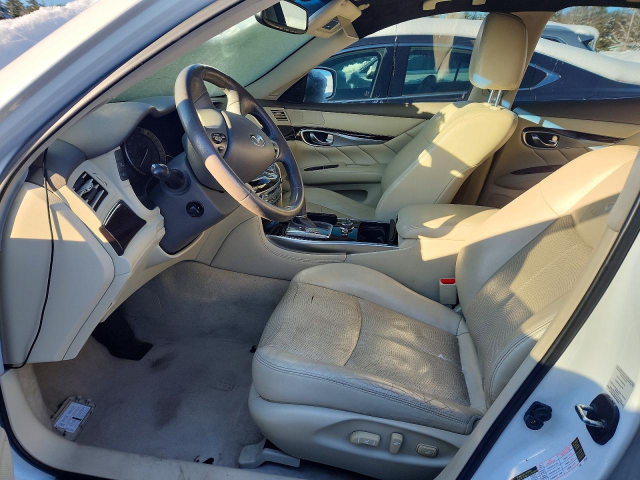 2012 INFINITI M37 X photo 7