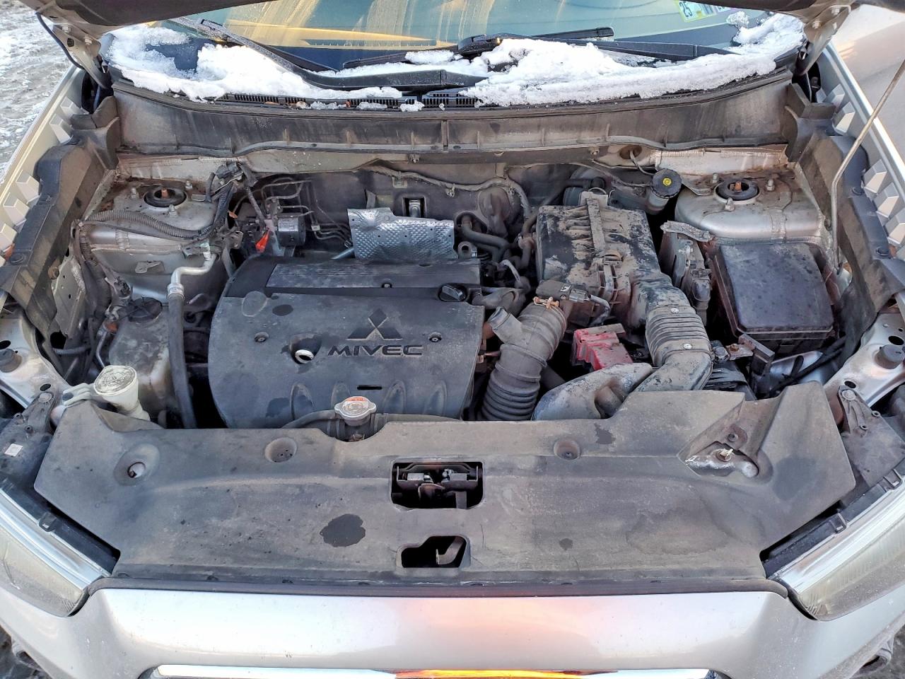 2013 MITSUBISHI OUTLANDER SPORT LE photo 12