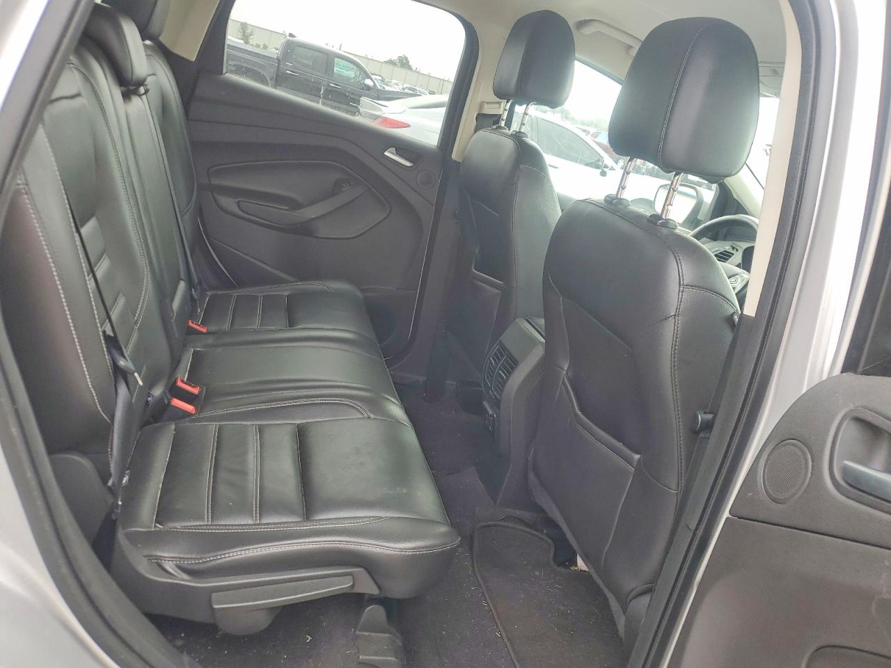 2017 FORD ESCAPE SE photo 10