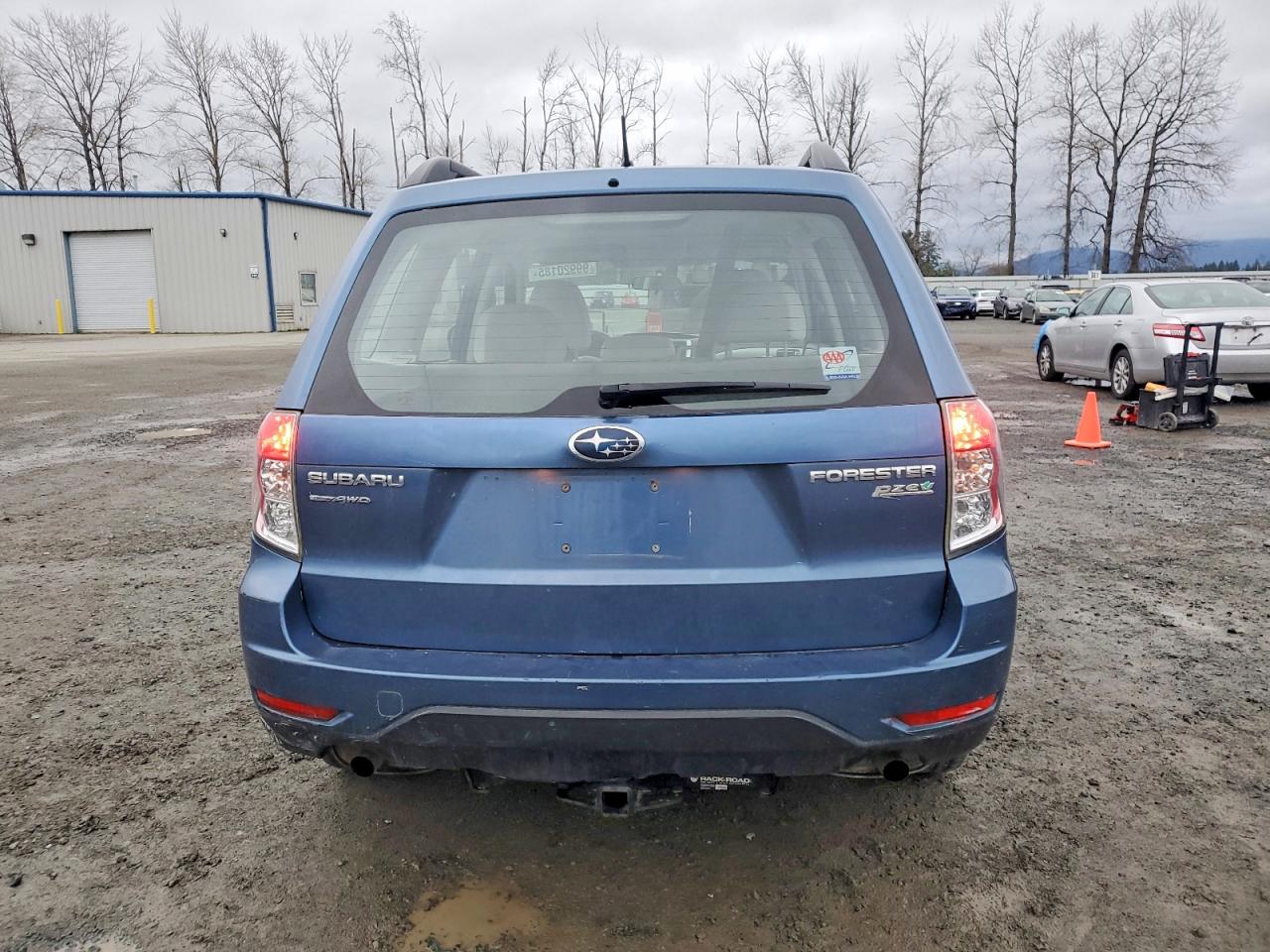 2010 SUBARU FORESTER XS photo 6