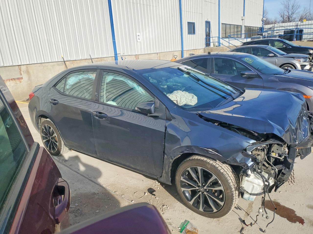 2017 TOYOTA COROLLA L photo 4