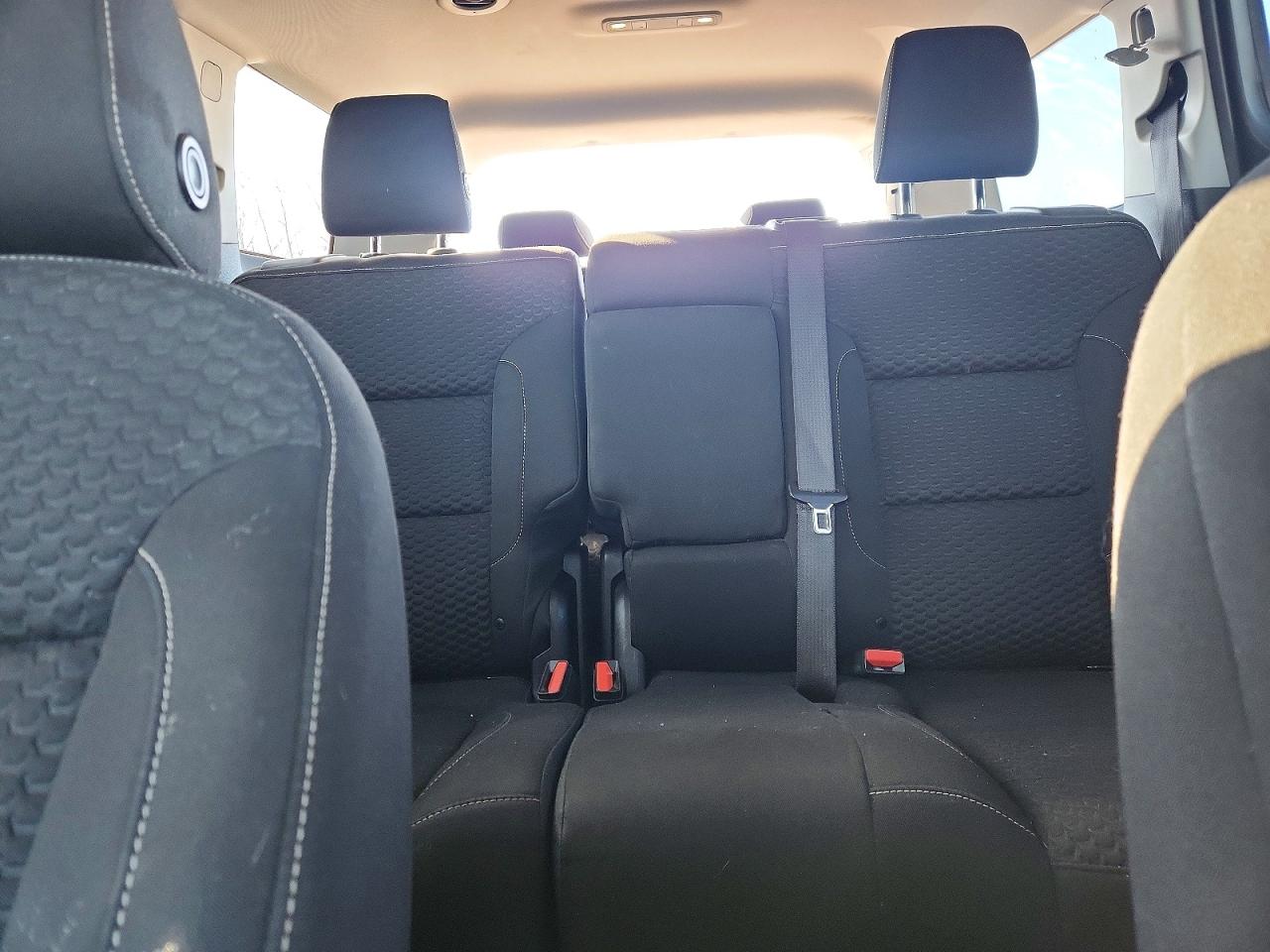 2017 GMC ACADIA SLE photo 3