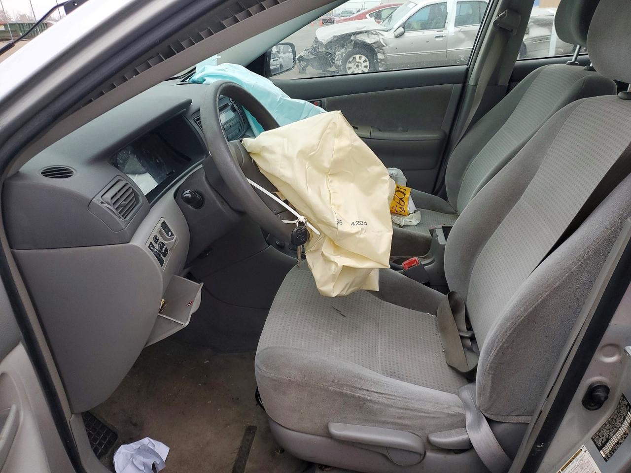 2006 TOYOTA COROLLA CE photo 7