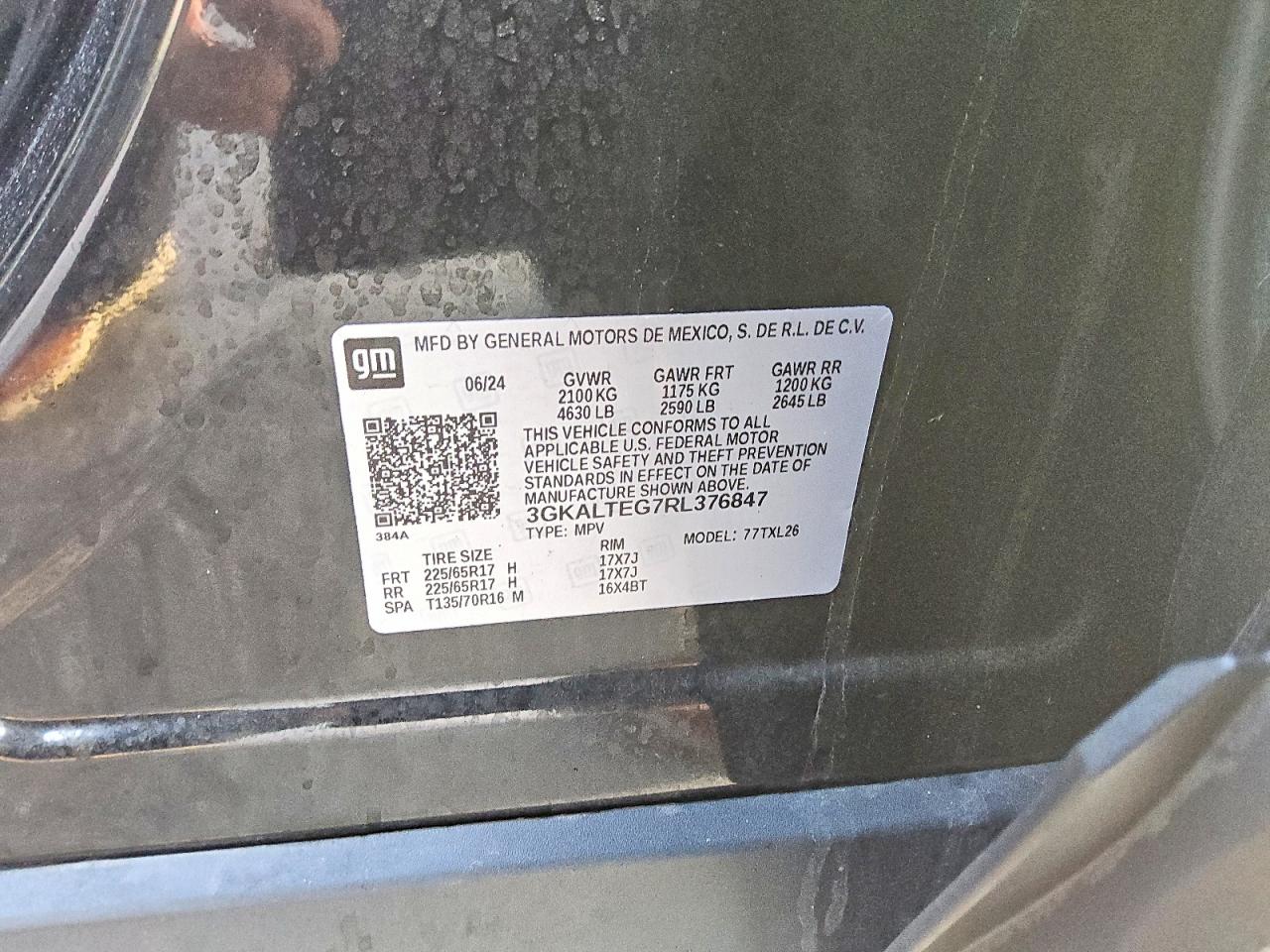 2024 GMC TERRAIN SLE photo 13