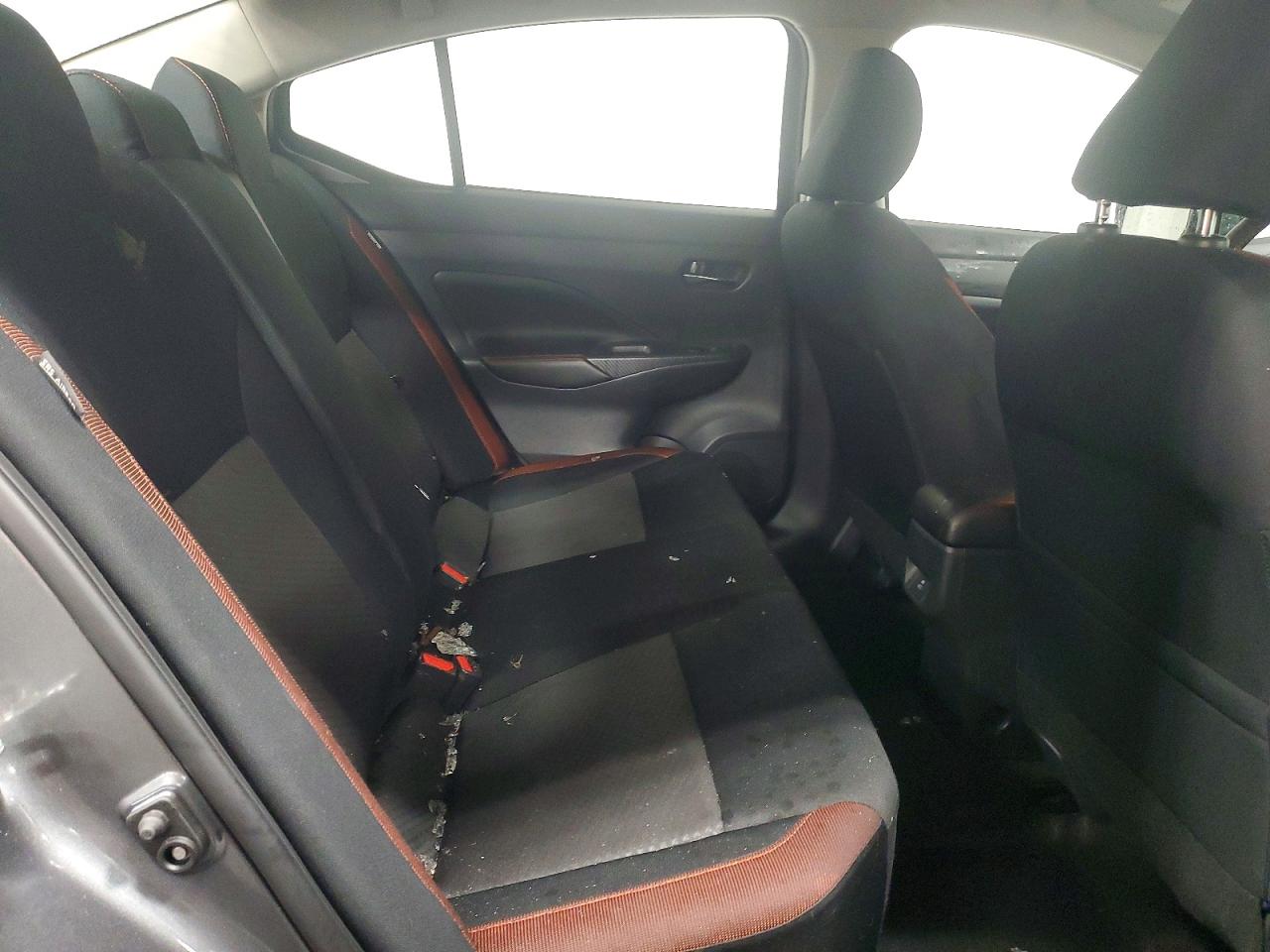 2024 NISSAN VERSA SR photo 10