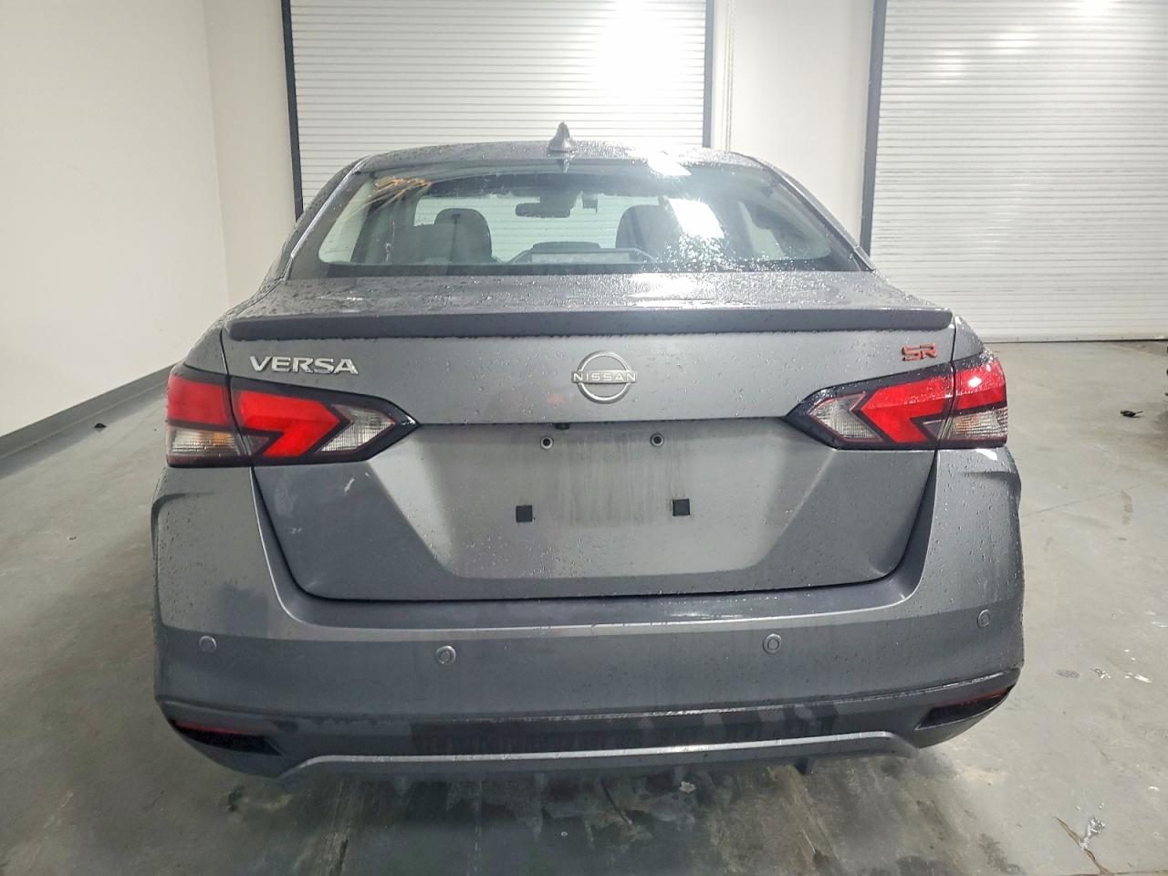 2024 NISSAN VERSA SR photo 6