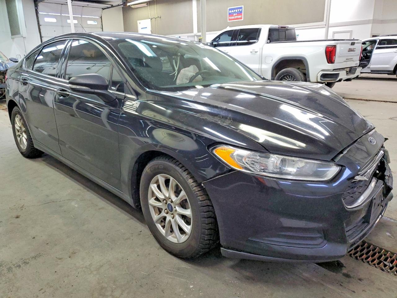 2016 FORD FUSION S photo 4